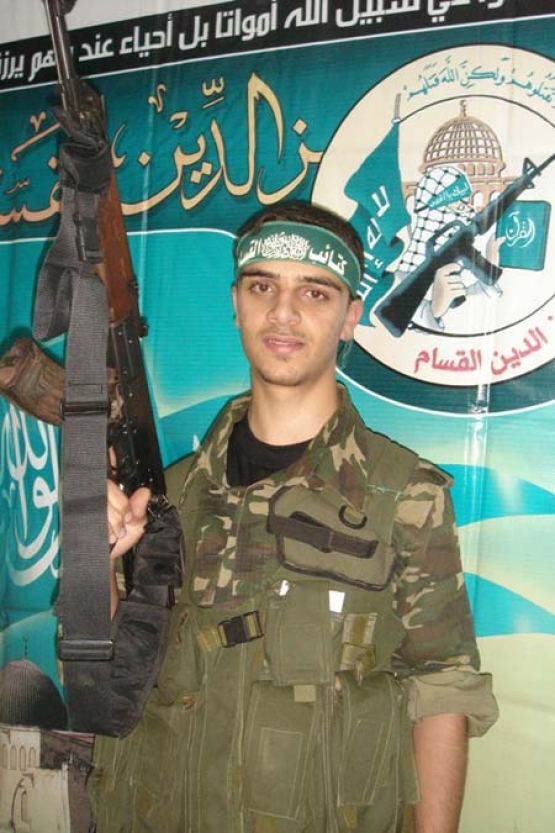 الشهيد القسامي/ محمود زكي خضر