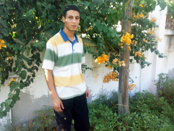 الشهيد أيمن خالد أبو سبلة 