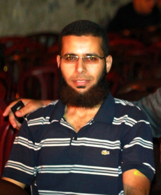 الشهيد  أشرف حسن أبو درويش