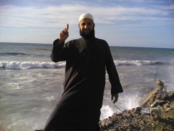 الشهيد عنان عبد العزيز العرعير