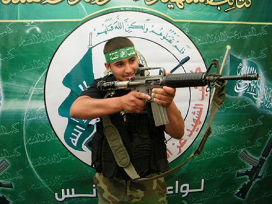 الشهيد حمزة أيمن أبو عيد