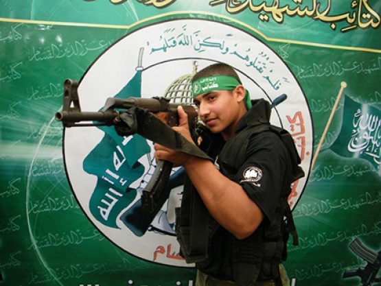 الشهيد حمزة أيمن أبو عيد