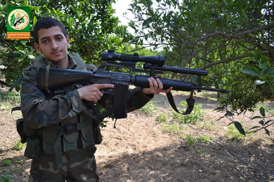 الشهيد القسامي / أنس موسى أبو شاويش