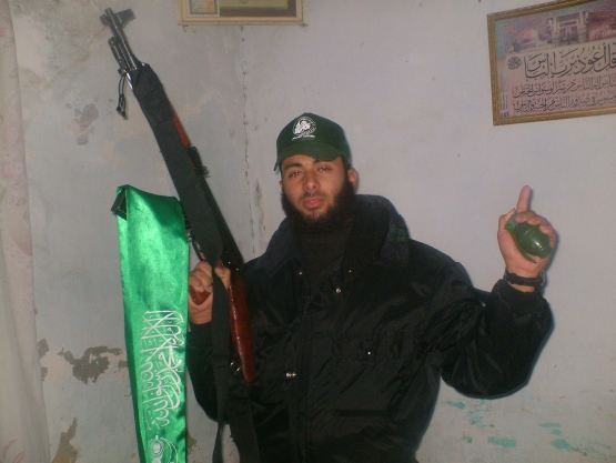 الشهيد القسامي / عز الدين سمير أبو جزر