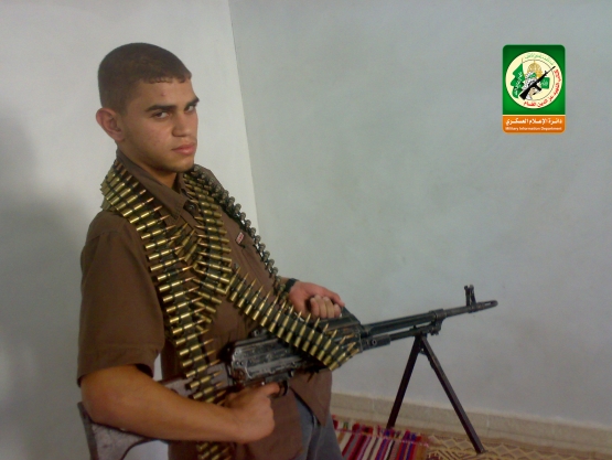 الشهيد القسامي/ محمد زكي الهمص