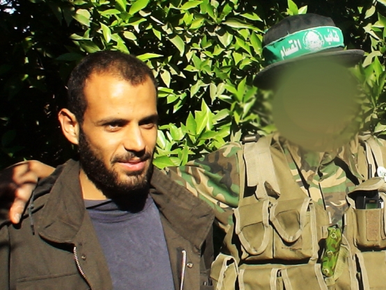 الشهيد القسامي/ ساري خميس أبو سمرة