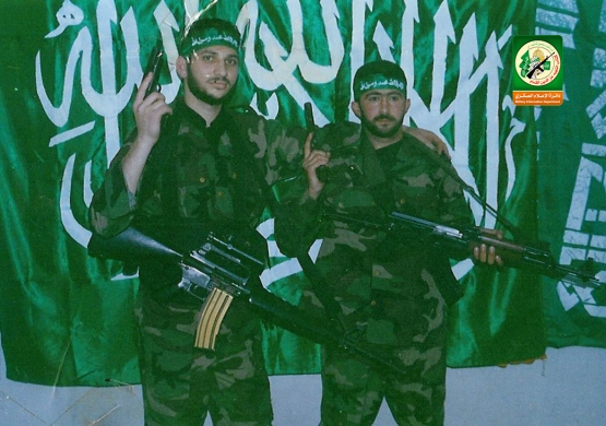 الشهيد القسامي/ أحمد يوسف عبد الوهاب ورفيقه القسامي رائد الأغا