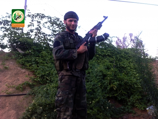 الشهيد القسامي/ أحمد عابد أبو مر 