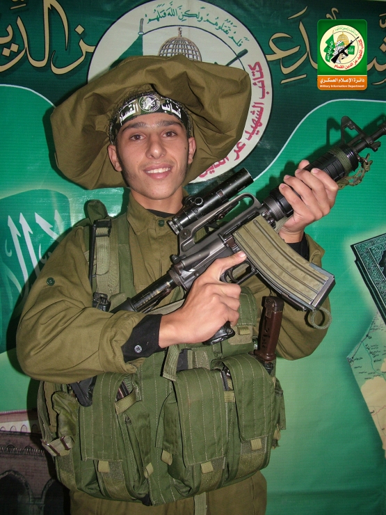 الشهيد القسامي / حسين سعيد النذر