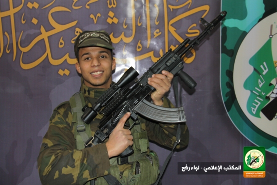 الشهيد القسامي/ مصطفى عبد الهادي أبو مر