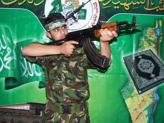 الشهيد القسامي/ حمدي صالح حمادة