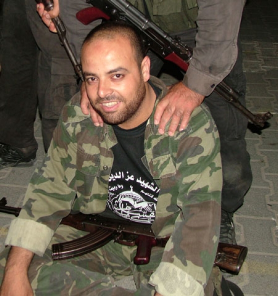 الشهيد القسامي/ يوسف إبراهيم ثاري