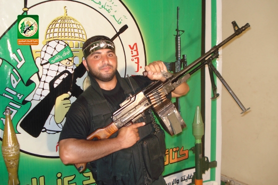 الشهيد القسامي / أمجد كامل أبو جزر