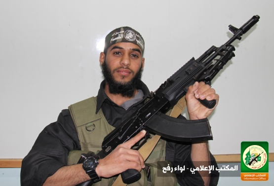 الشهيد القسامي / أحمد إبراهيم سليمان النمس