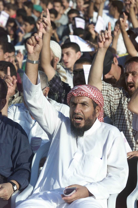 الشهيد القسامي/ طارق صبح أبو الحصين