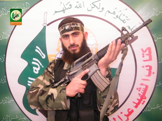 الشهيد القسامي / عدي محمد الأسطل 