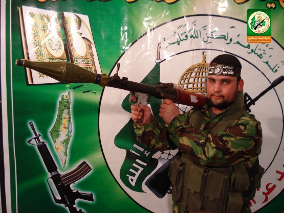 الشهيد القسامي /  ثائر وليد أبوطير