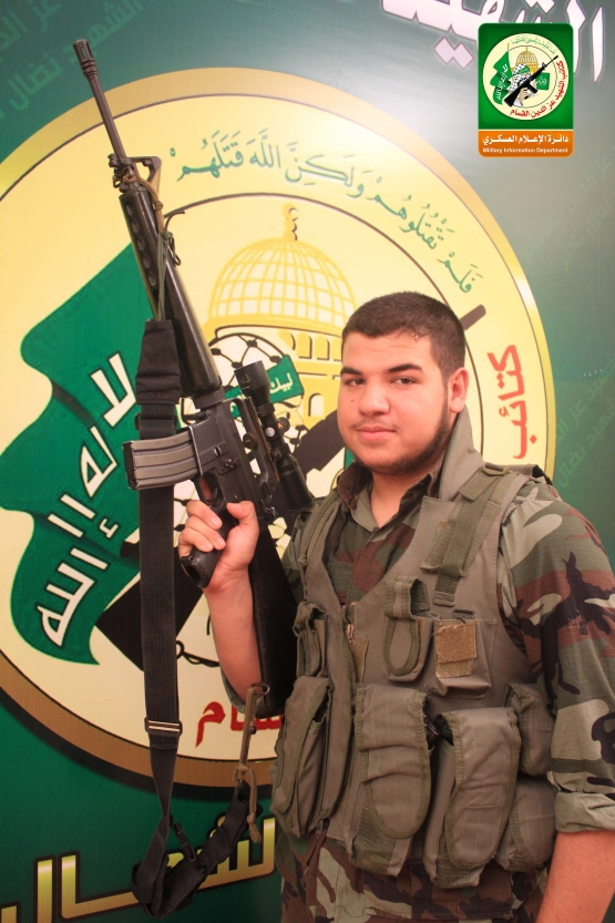 الشهيد القسامي/ مؤمن مصطفى محمود عكاشة