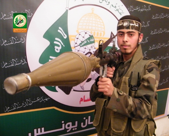 الشهيد القسامي / عمر محمود الحاج