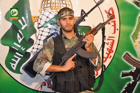 الشهيد القسامي /علاء ناصر أبو رجيلة