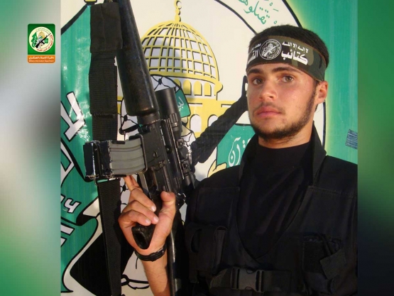 الشهيد القسامي / عطا مجدي الأغا