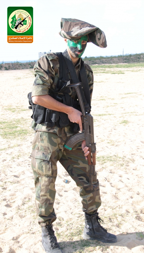 الشهيد القسامي/ وليد توفيق عبد الهادي دربيه