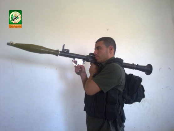 الشهيد القسامي / أشرف إبراهيم حسن النجار 