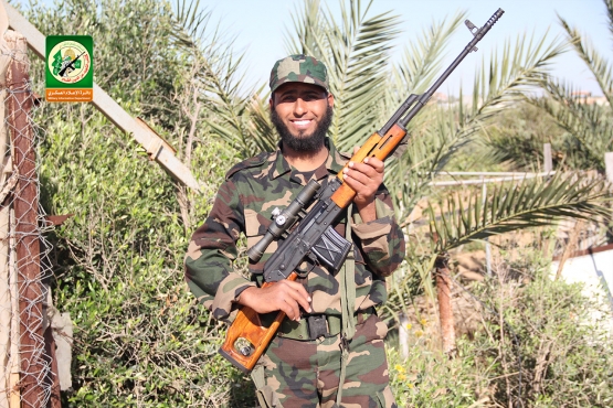 الشهيد القسامي / عرفات سالم أحمد أبو عويلي