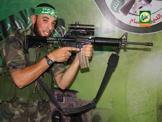 الشهيد القسامي / أحمد أنور عبد القادر الكرد