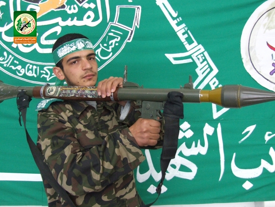 الشهيد القسامي محمد عبدالحميد أبو كميل