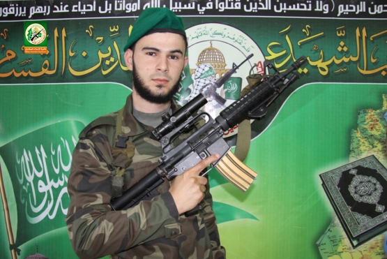 الشهيد القسامي المجاهد / عاطف سهيل قنديل