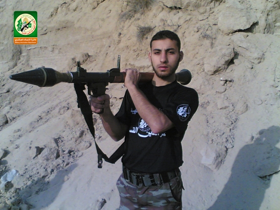 الشهيد القسامي/ أشرف حمادة مصطفى أبو كويك