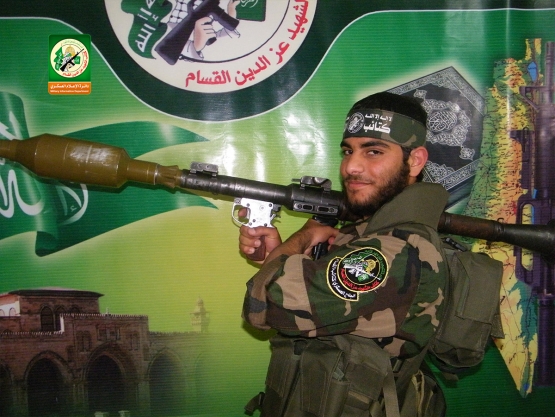 الشهيد القسامي / مؤمن تيسير العبد أبو دان