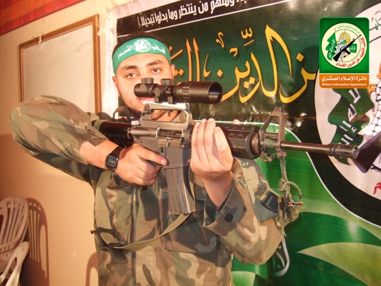 الشهيد القسامي/  عبد الله حسين المصري