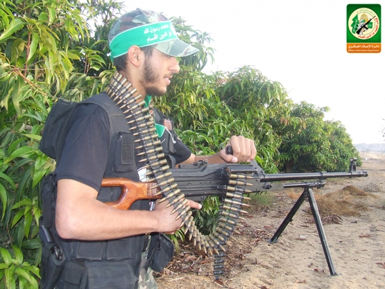 الشهيد القسامي/ أحمد منير صبيح