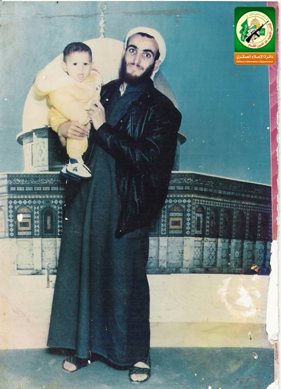 الشهيد حسين أحمد أبو اللبن