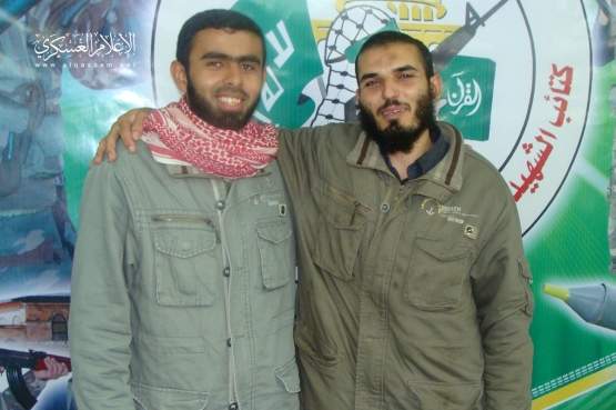 الشهيد القسامي / وسام يوسف حجازى برفقة الشهيد القائد نور بركة