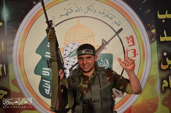 الشهيد القسامي /  أحمد فايز جابر