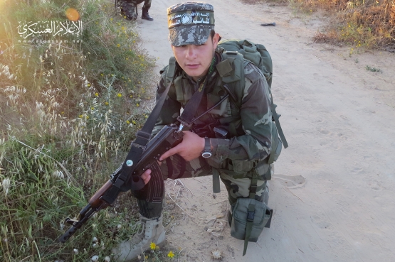 الشهيد القسامي / أنس حمدان قديح