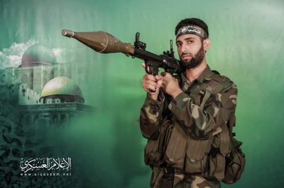 الشهيد القسامي/ محمود أبو كميل 