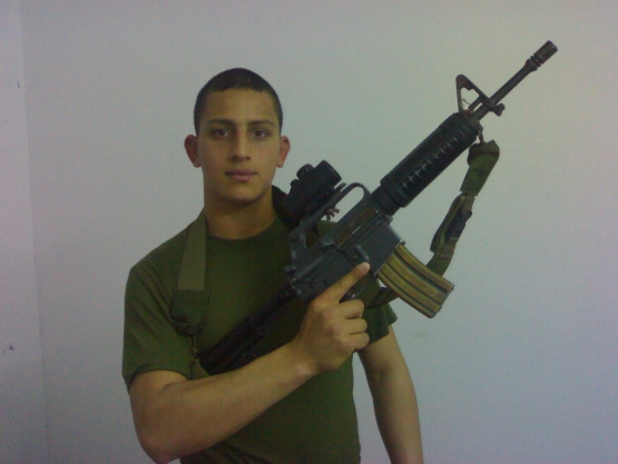 الشهيد القسامي/ عبد الرحمن زملط