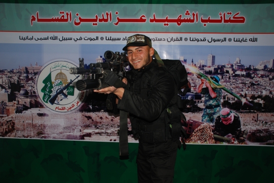 الشهيد القسامي محمود عبد الناصر بهار