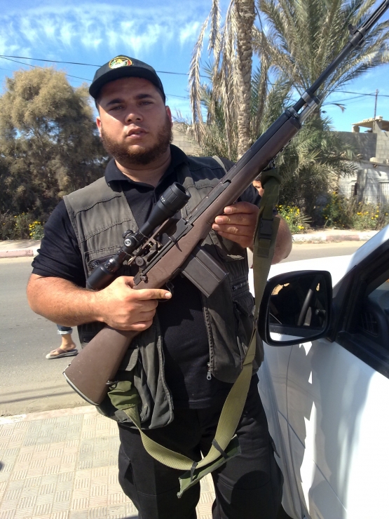 الشهيد القسامي/  هيثم رمضان العاوور