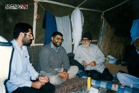 صور حصرية تجمع الشهيد القائد الحاج/ رمضان بقادة حركة حماس، تتضمن صوراً لزياراته لمبعدي مرج الزهور عام ١٩٩٢م